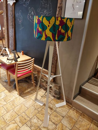Lampe sur pied